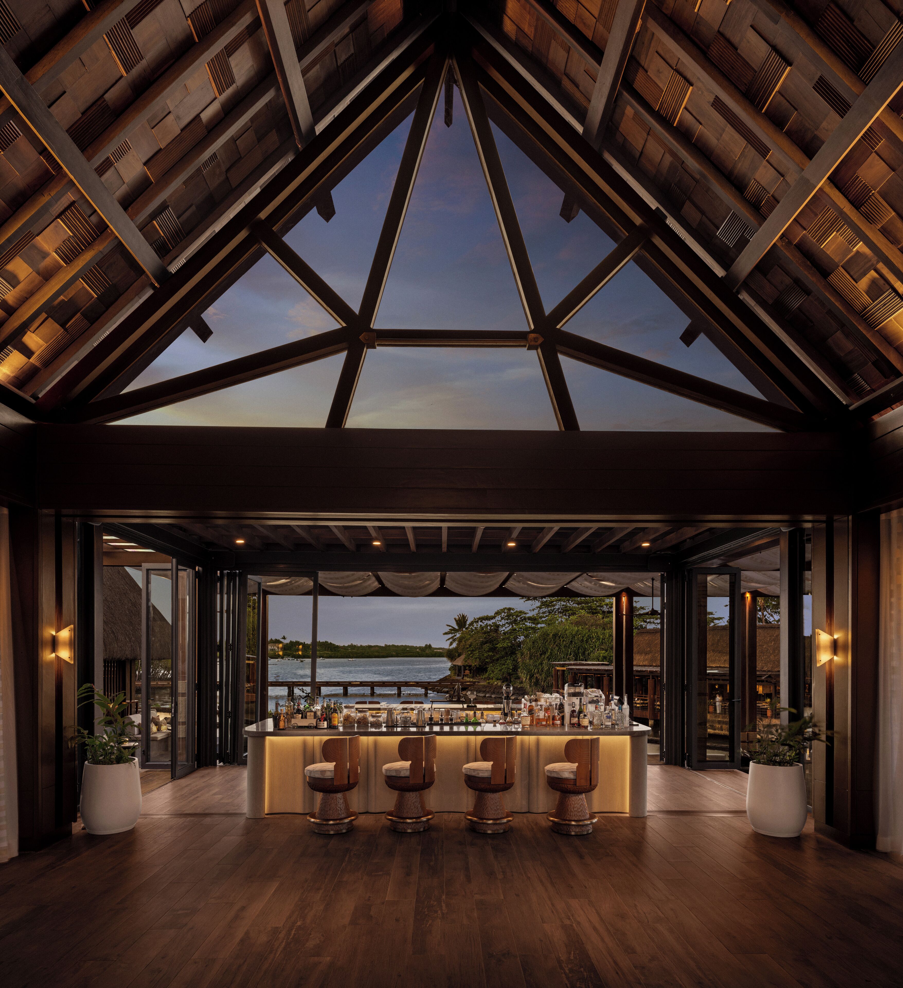 7 restauranter, frokost, lunsj og middag serveres, italienske retter