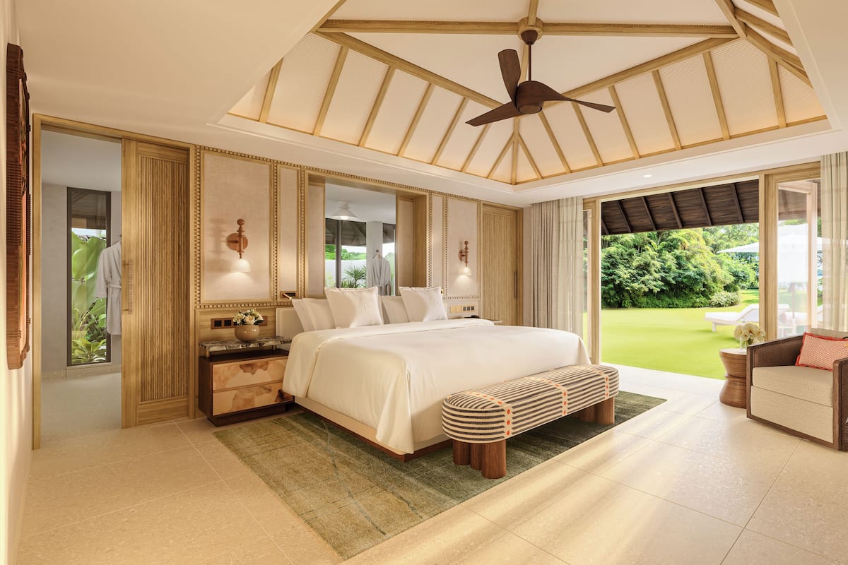 Hypo-allergenic bedding, down duvets, pillow-top beds, minibar