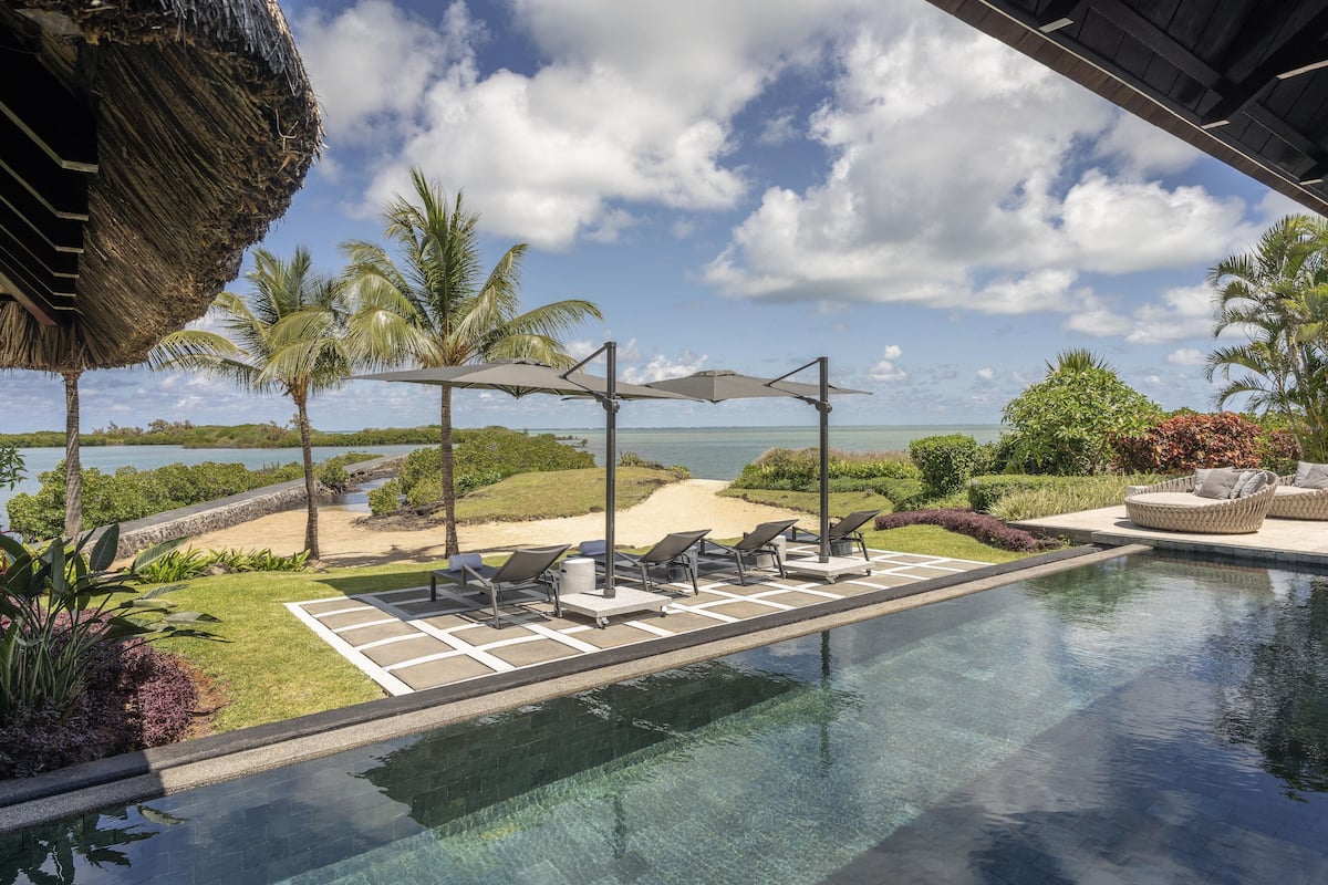 Villa Premium, 5 habitaciones, piscina privada, frente al mar (Residence) | Ropa de cama hipoalergénica y edredones de plumas