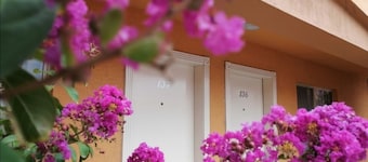 Hotel El Cason and Suites