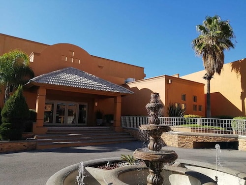 Hotel El Cason and Suites