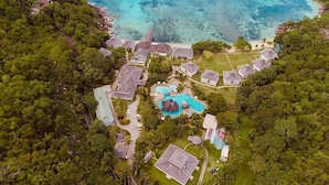 Property grounds - Le Domaine de La Réserve (Praslin Island)