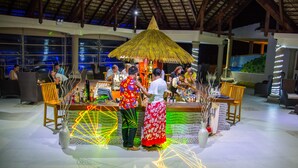 Bar (on property) - Le Domaine de La Réserve (Praslin Island)