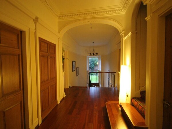 Ashtree House Hotel - Glasgow