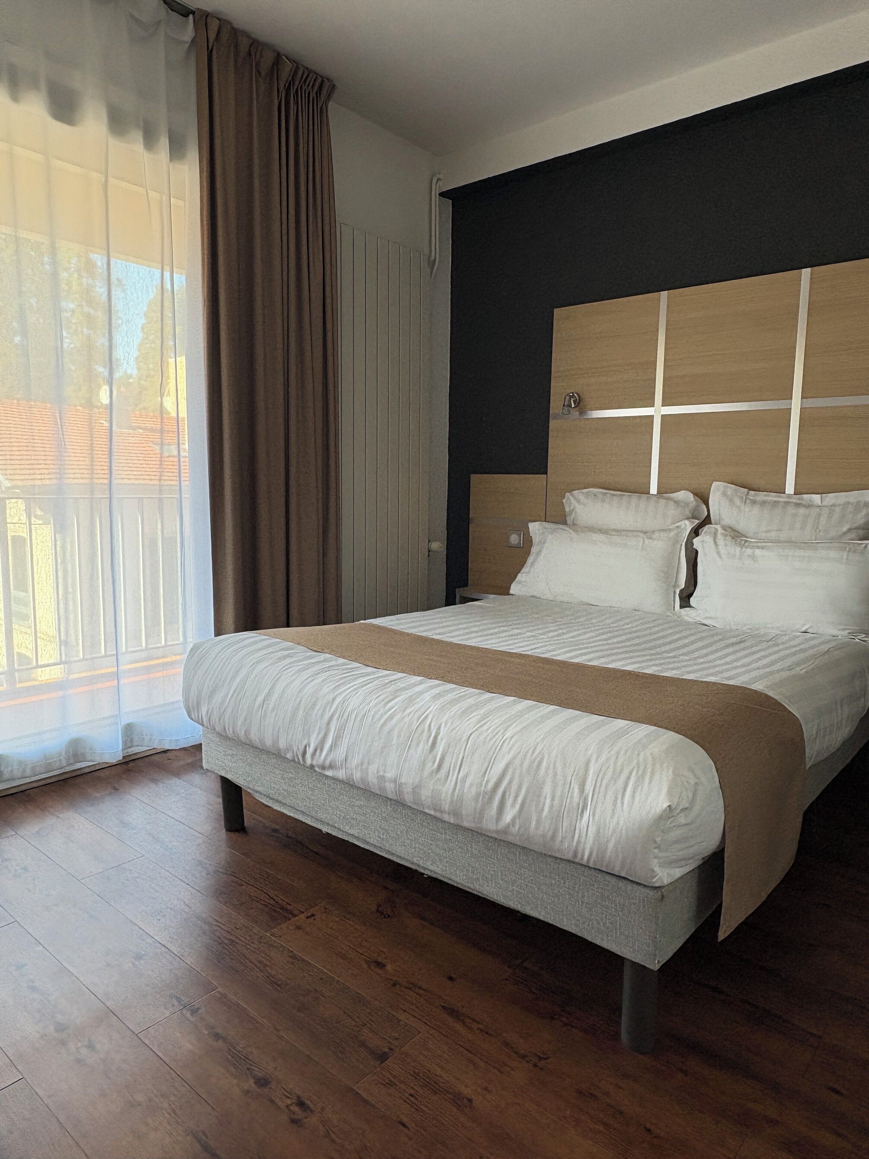 comfort double room, 1 double bed | 1 bedroom, premium bedding, blackout curtains, soundproofing