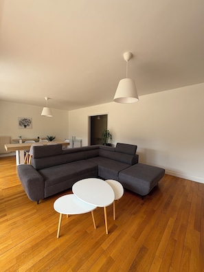 Comfort Apartment | Living area
