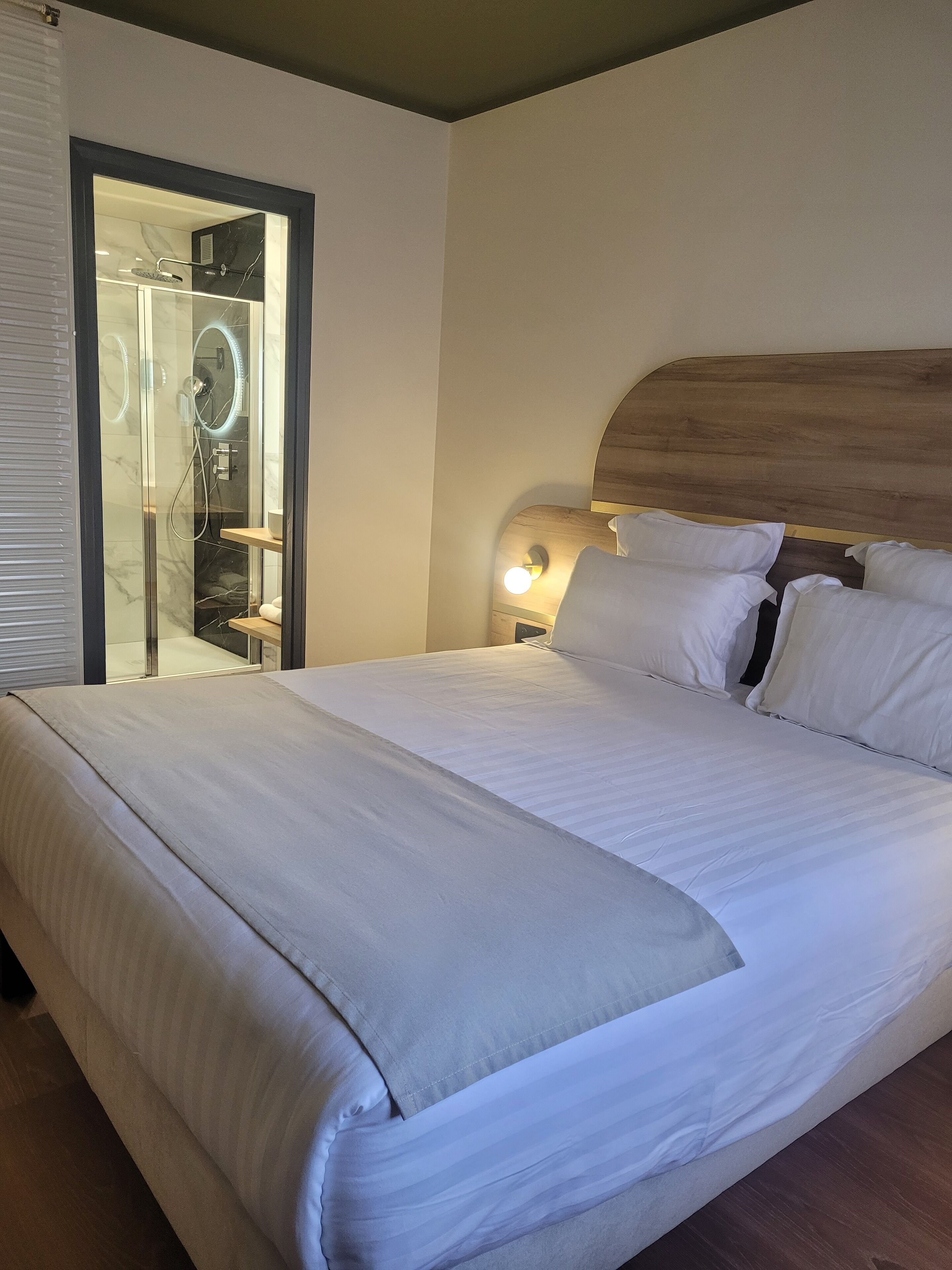 premium room | 1 bedroom, premium bedding, blackout curtains, soundproofing