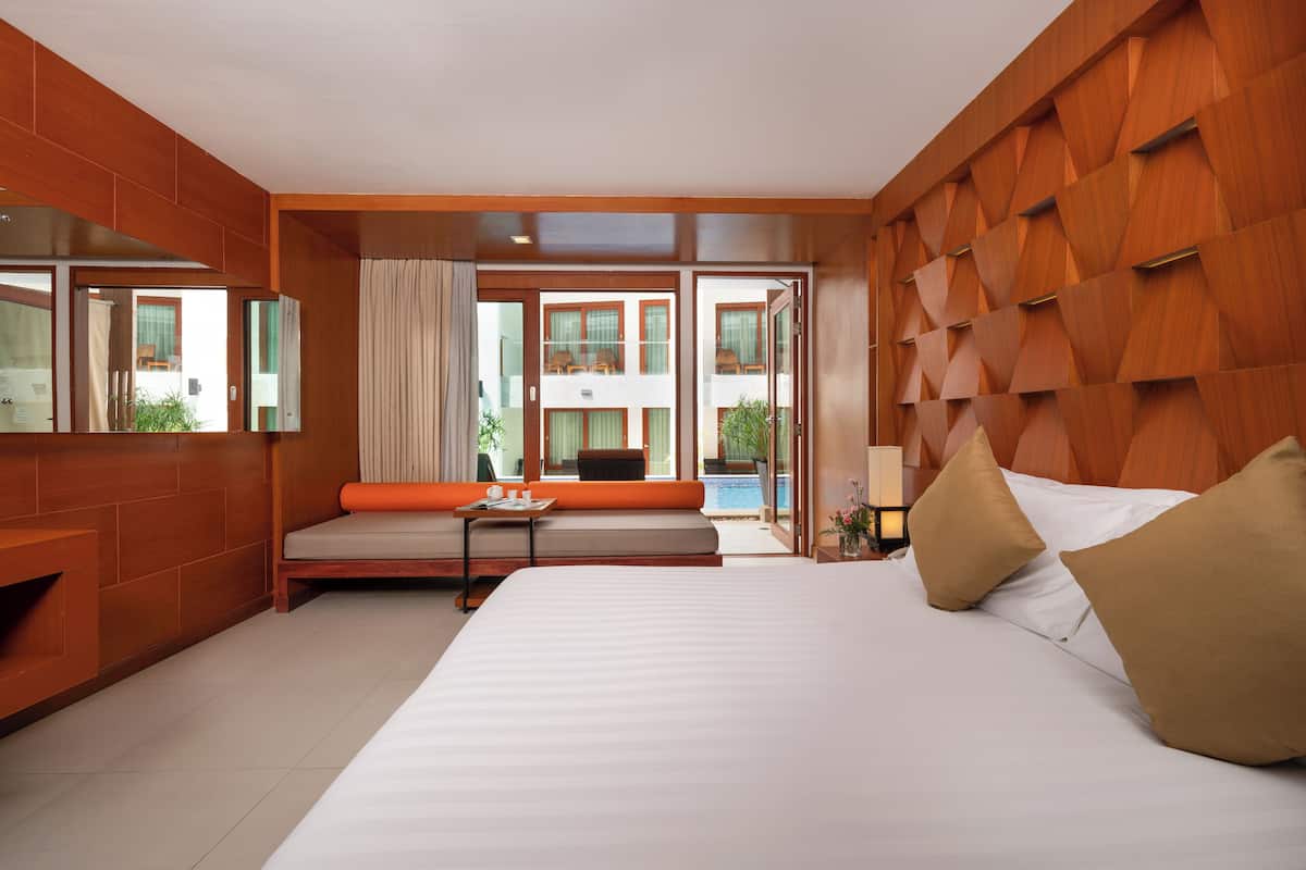 Deluxe Room, Pool Access (Free Daily Minibar) | Premium bedding, minibar, in-room safe, desk