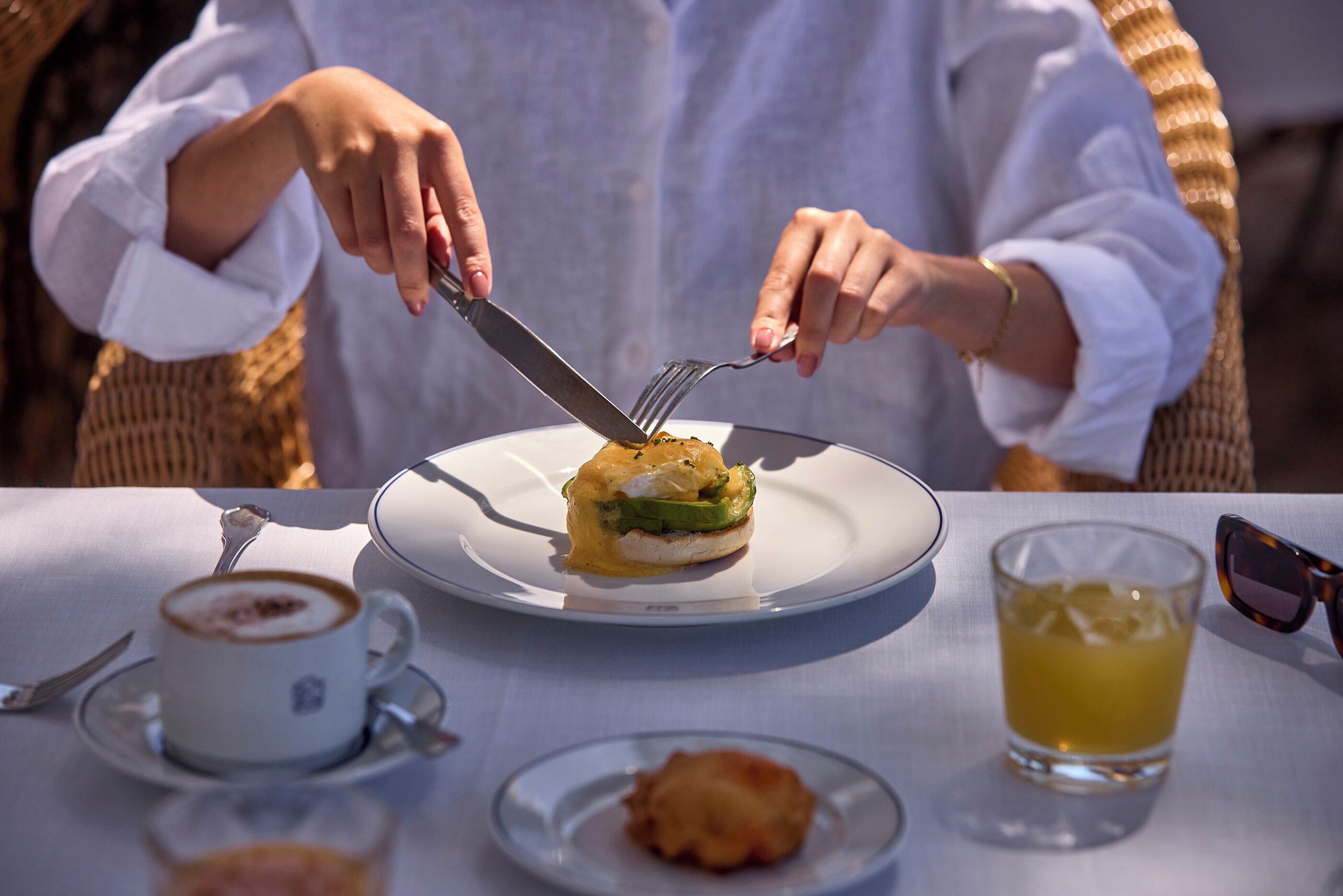 free daily cooked-to-order breakfast