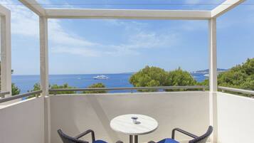 Doppelzimmer, Meerblick | Balkon