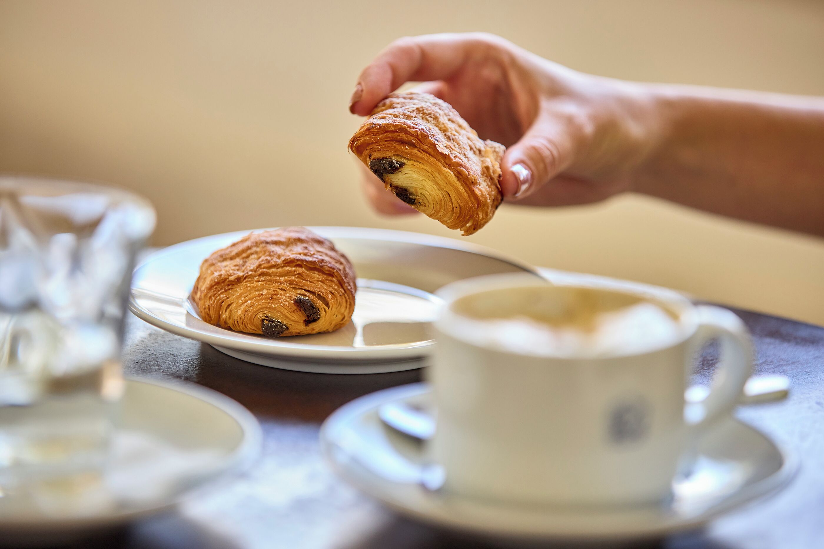 lunch and dinner served, sea views