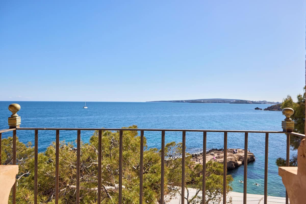 Junior Suite, Terrace | 1 bedroom, premium bedding, minibar, in-room safe