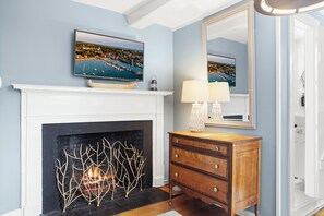 Quarto (King - Cisco) | Individualmente decorados, individualmente mobiliados, Wi-Fi de cortesia