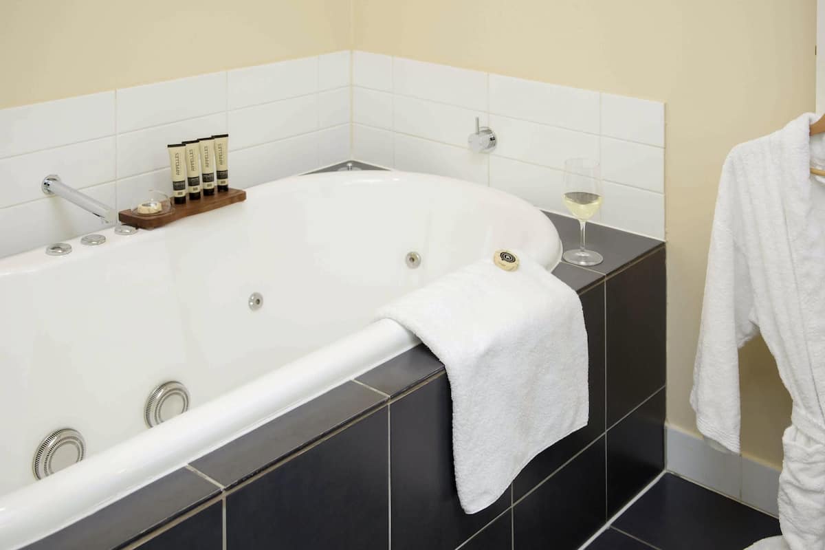 1 habitación y ropa de cama de alta calidad