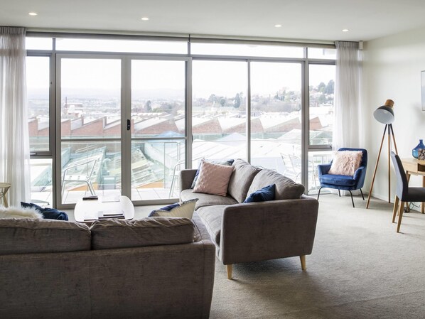 Apartment, 3 Bedrooms | 1 bedroom, premium bedding, in-room safe, desk - The Sebel Launceston (Launceston)