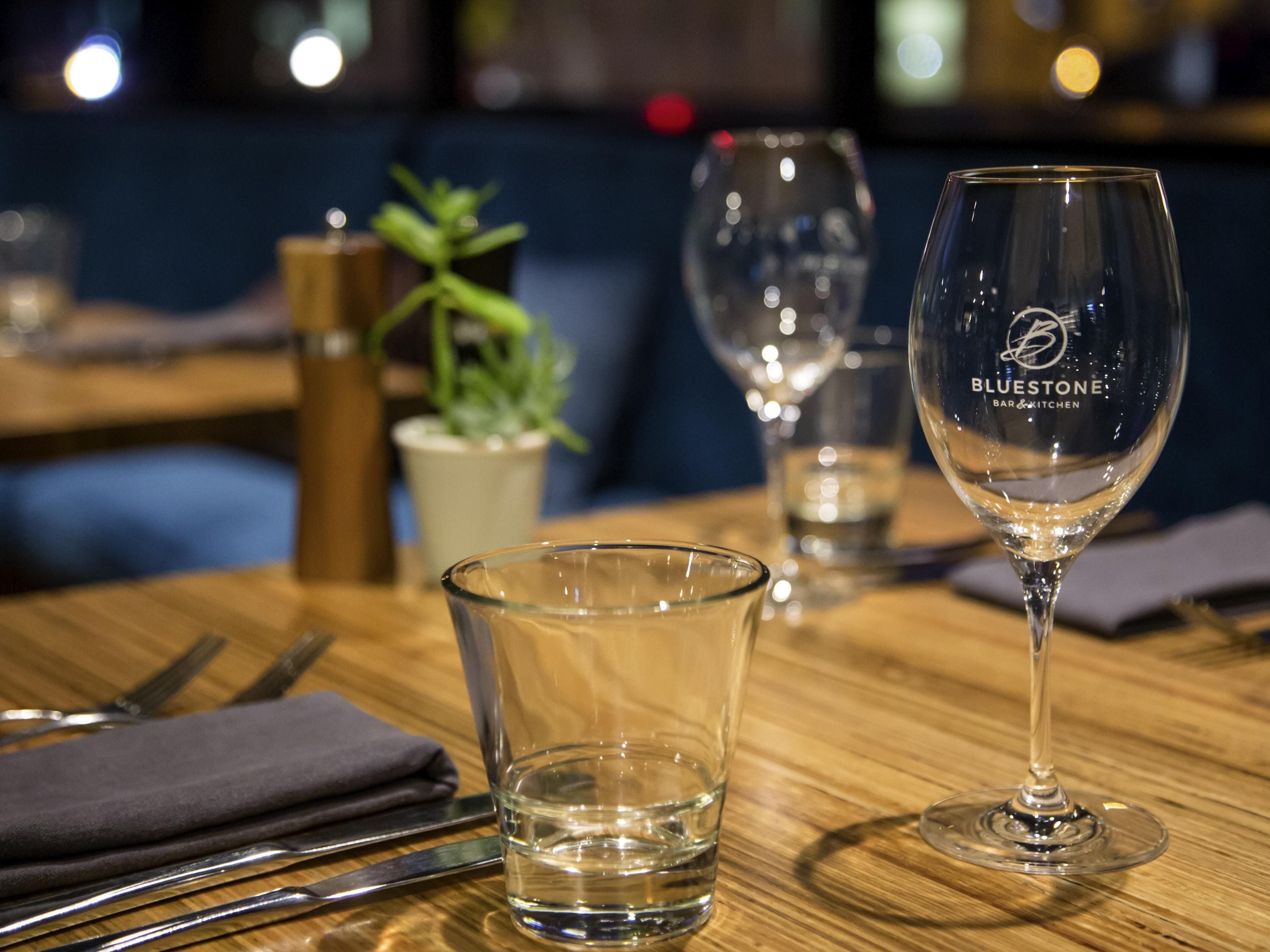 breakfast, lunch and dinner served