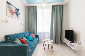 Comfort Apartment, 1 Bedroom, Ground Floor | Living room