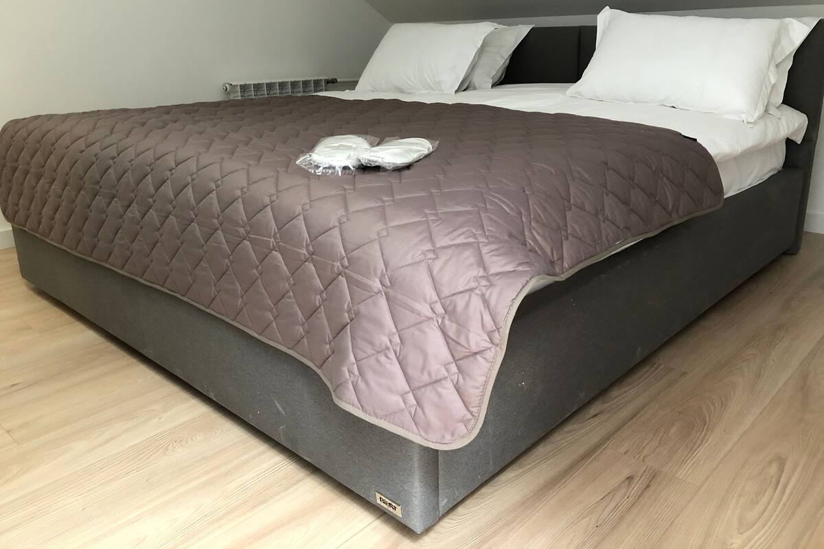 Classic Studio | 1 bedroom, premium bedding, iron/ironing board, free cots/infant beds