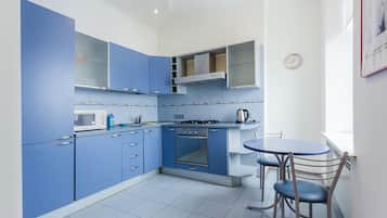 Appartement Luxe, 1 chambre, vue ville | Cuisine privée