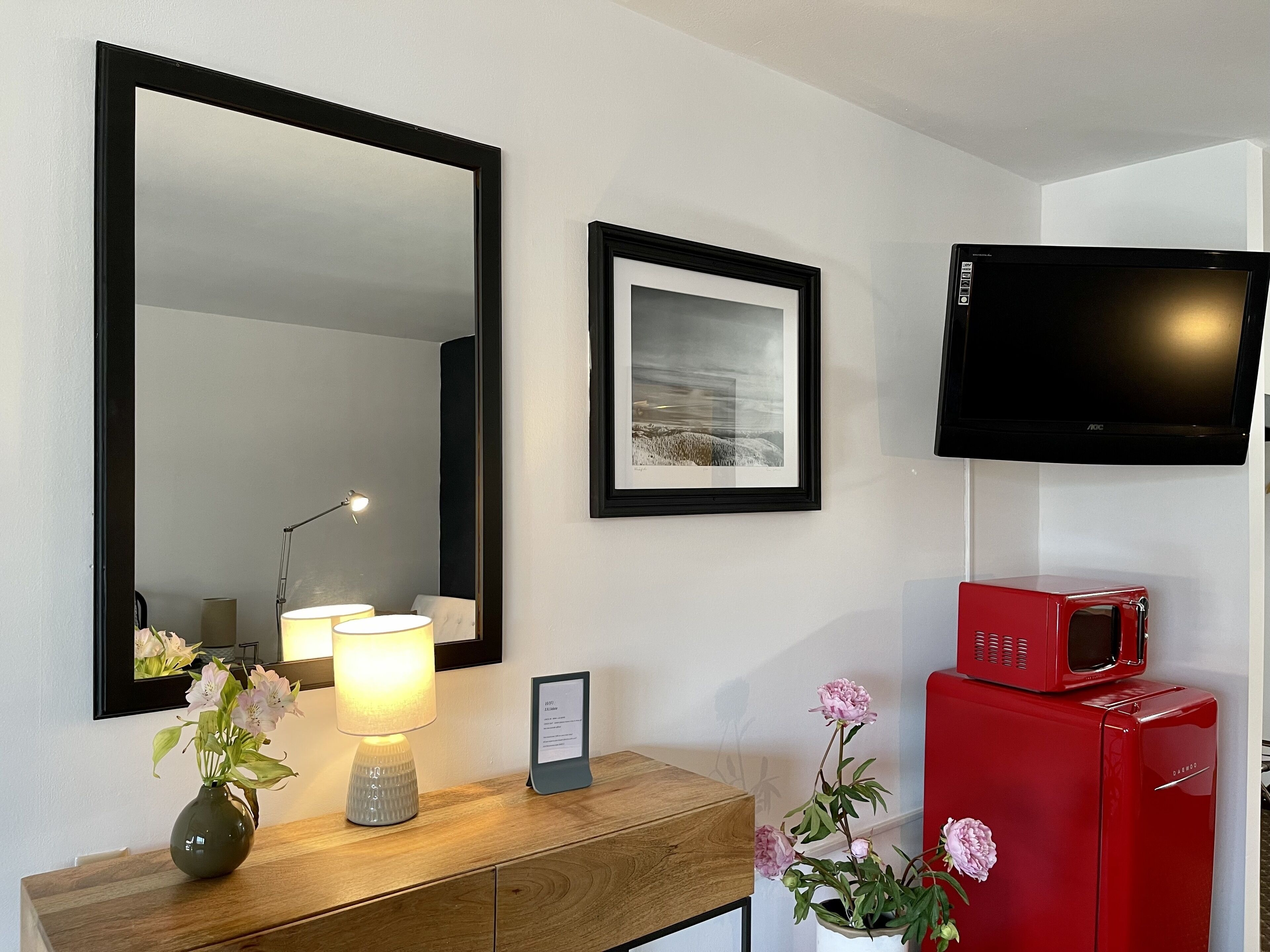 Ropa de cama de alta calidad, camas supletorias, wifi gratis