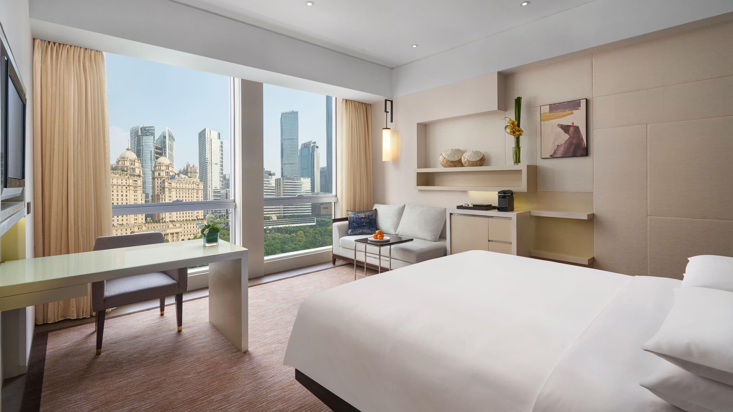 Ropa de cama de alta calidad, edredón y minibar 