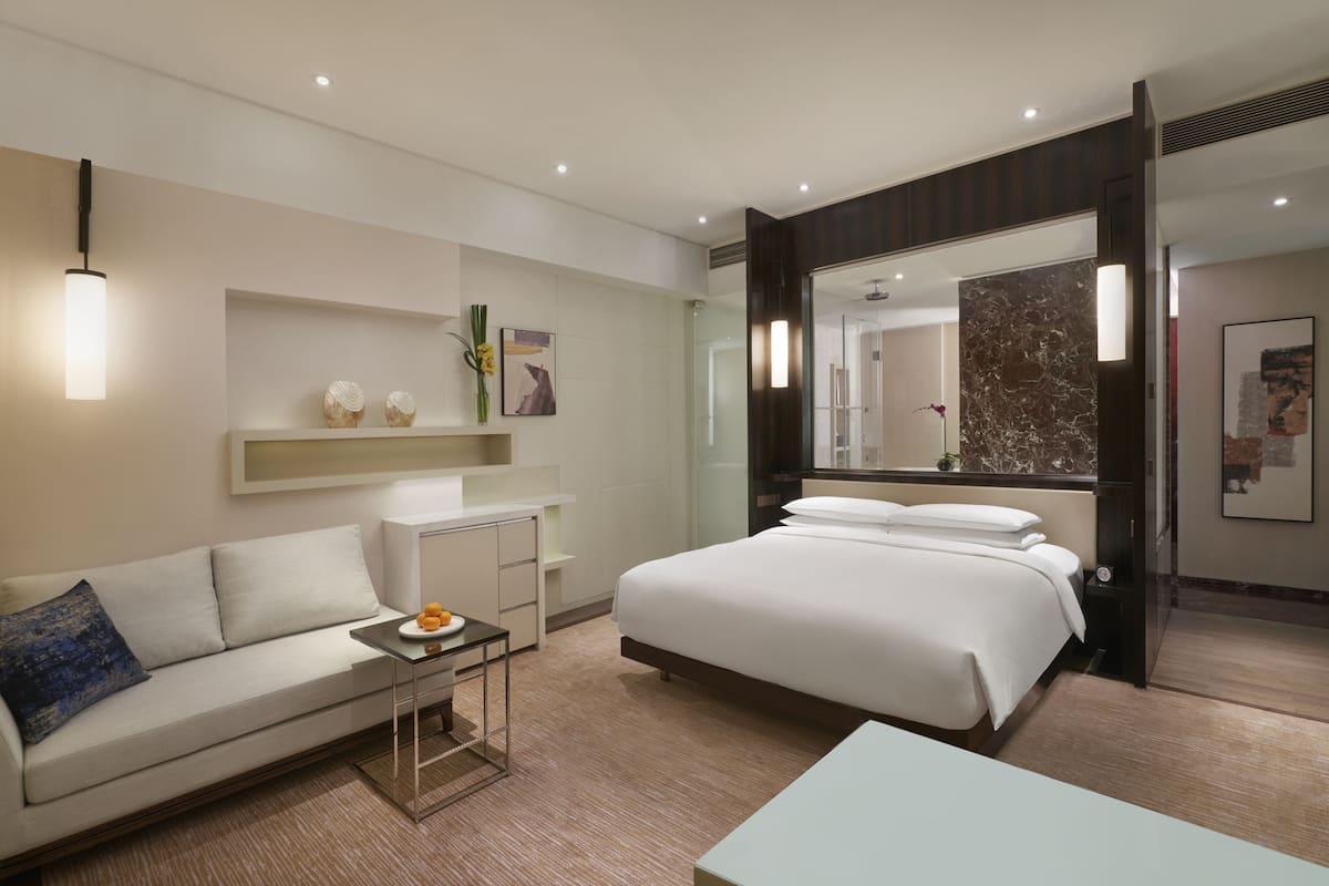 Kamar Standar, 1 Tempat Tidur King | 1 kamar tidur, seprai premium, selimut bulu angsa, dan minibar