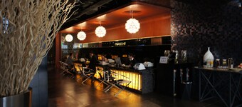 Qingdao Housing International Hotel