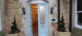 Burythorpe House