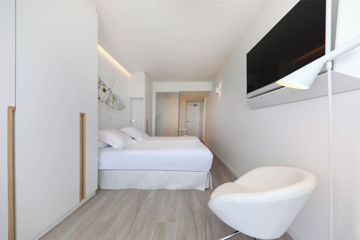 1 Schlafzimmer, Minibar, Zimmersafe, Schreibtisch