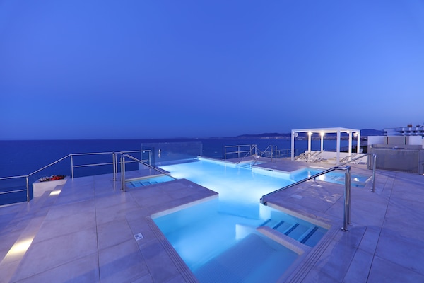 2 outdoor pools, pool umbrellas, sun loungers