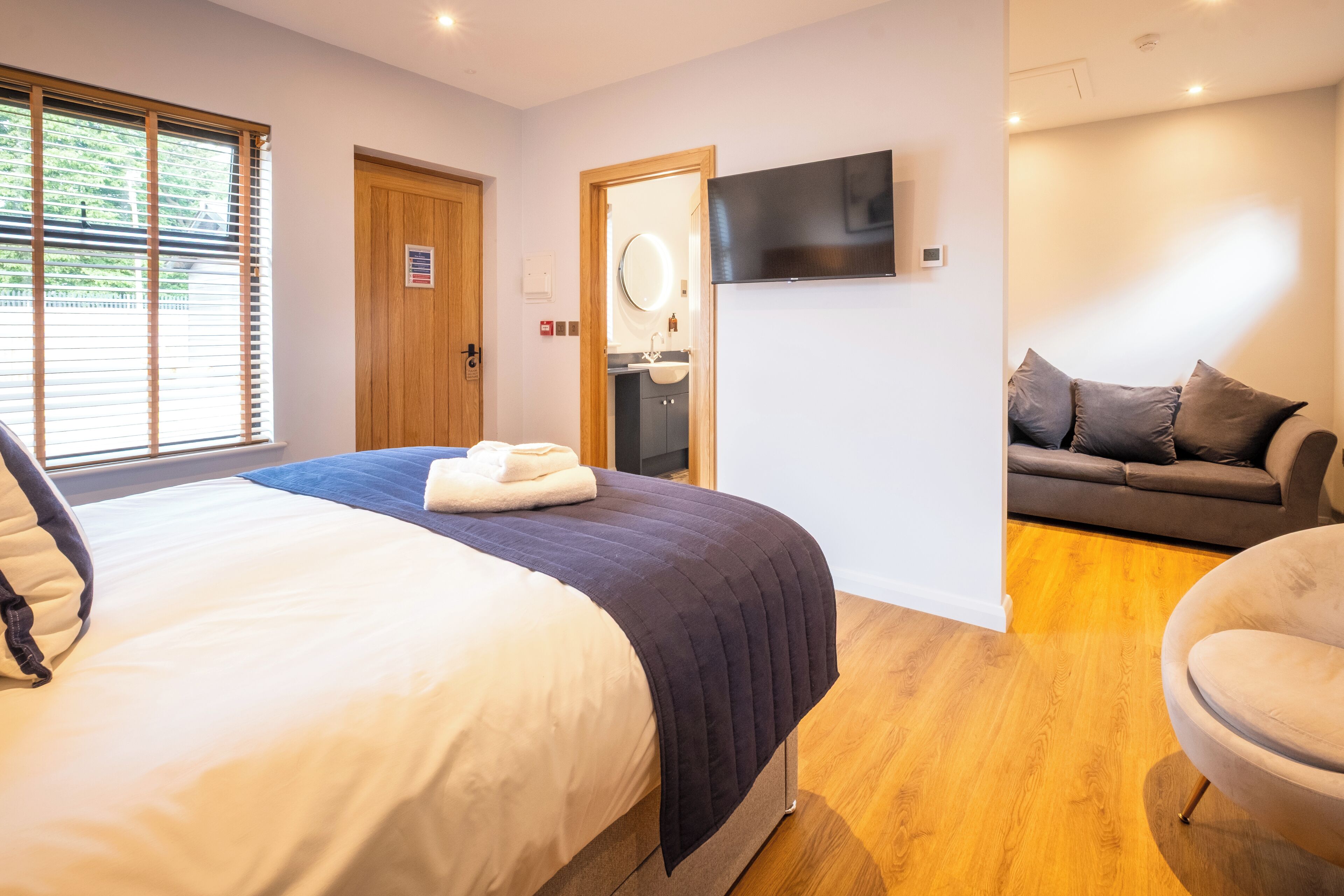 courtyard double plus | 1 bedroom, premium bedding, in-room safe, iron/ironing board