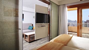 1 chambre, coffres-forts dans les chambres, bureau