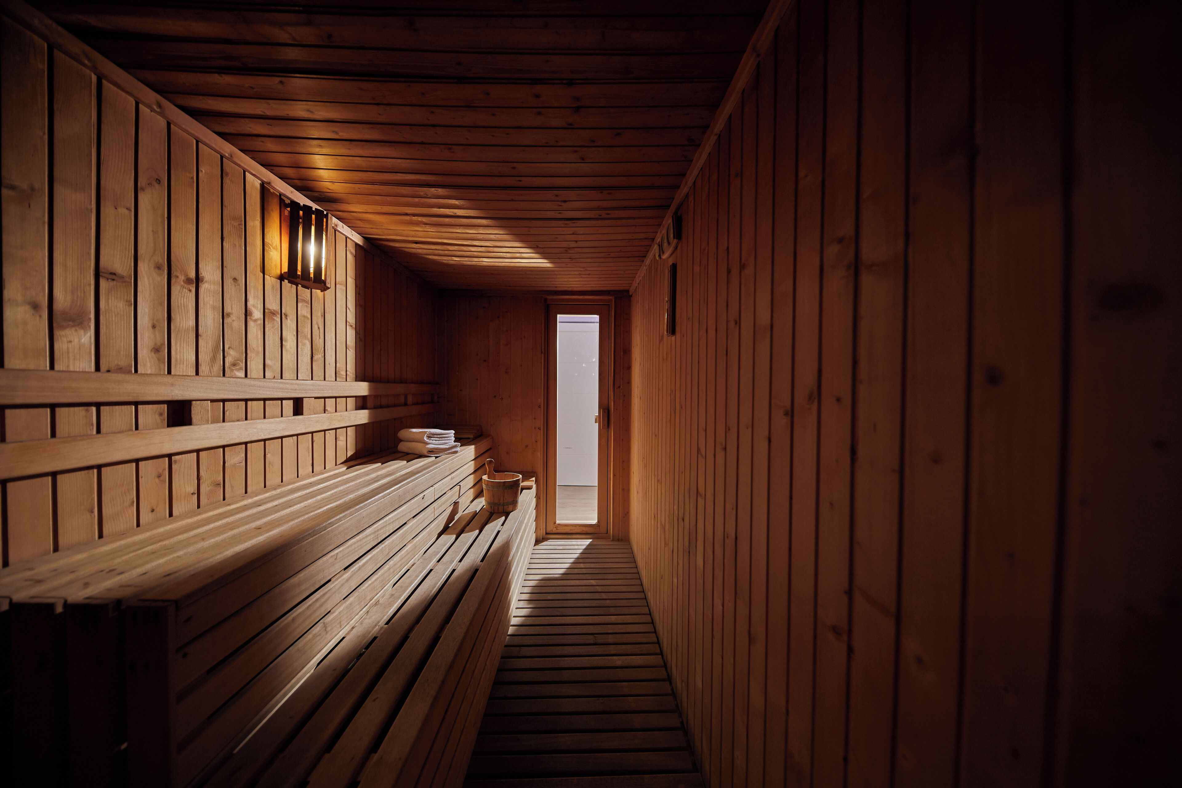 couples treatment room(s), body treatments, aromatherapy