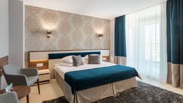 Double or Twin Room, 1 Double Bed, City View | Premium bedding, Select Comfort beds, minibar, in-room safe
