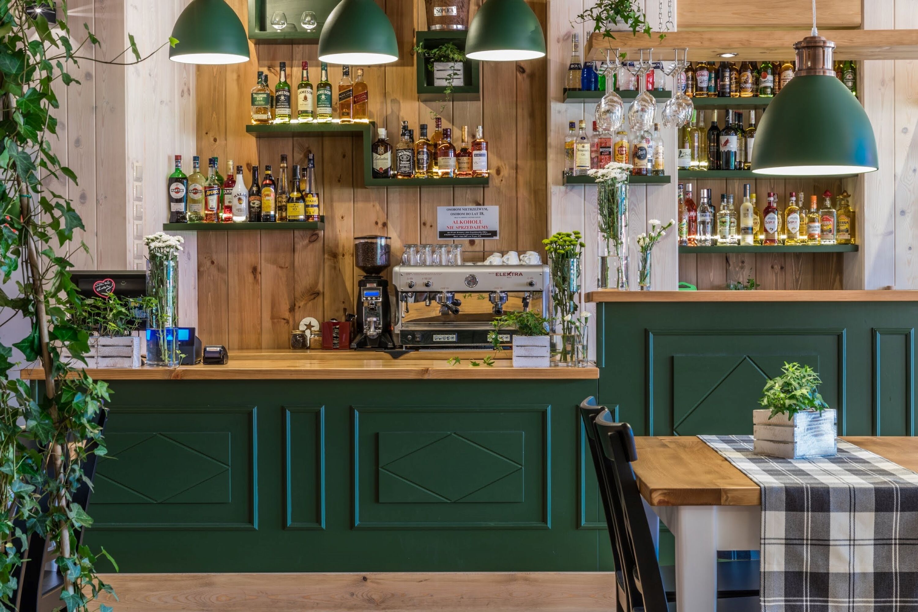 breakfast, lunch, dinner served; local cuisine, garden views