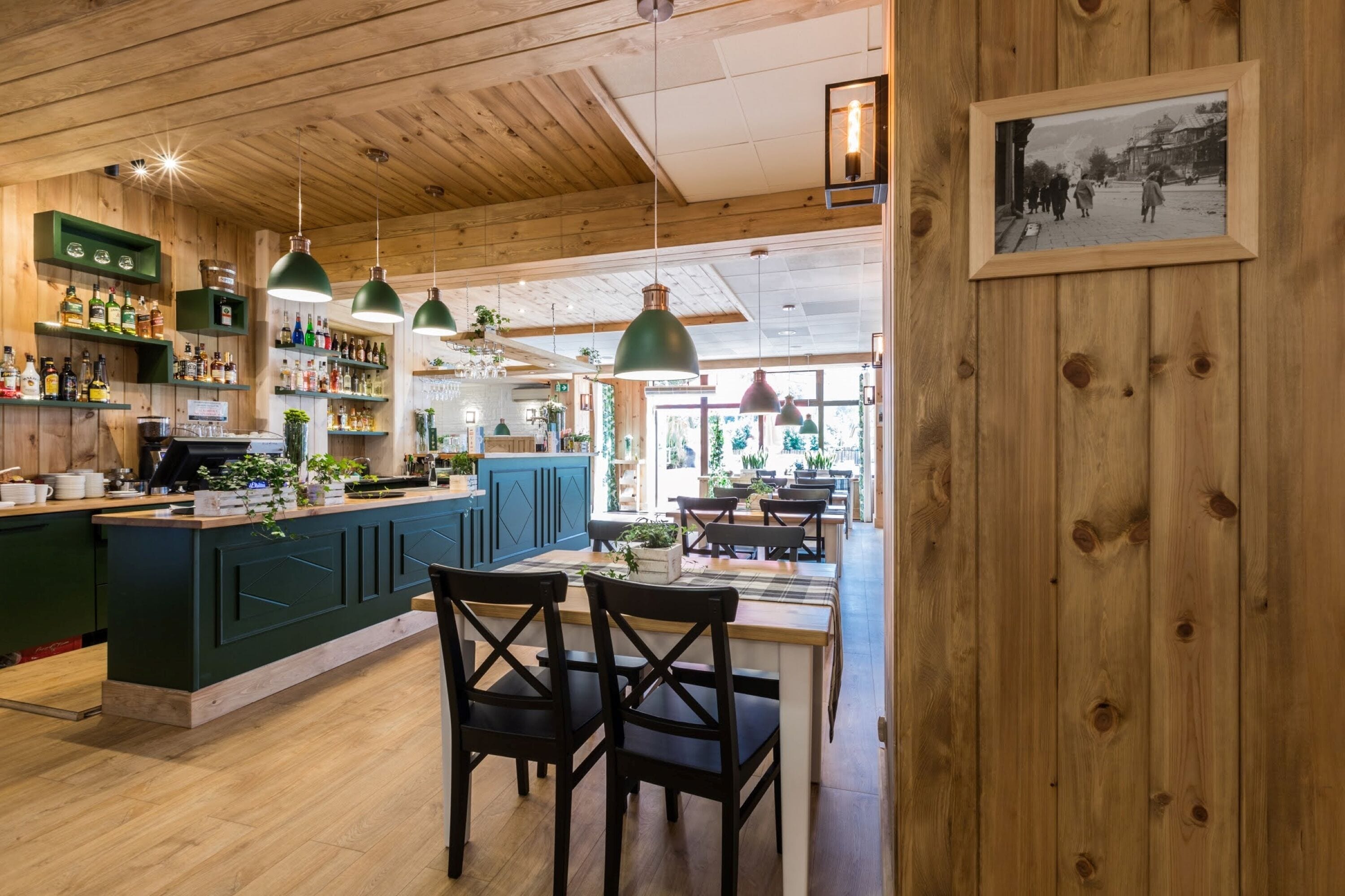 Breakfast, lunch, dinner served; local cuisine, garden views 