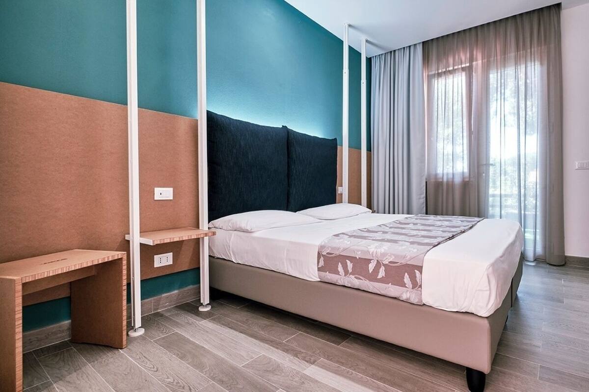 Deluxe Double Room, Terrace, Garden View | Free WiFi, bed sheets