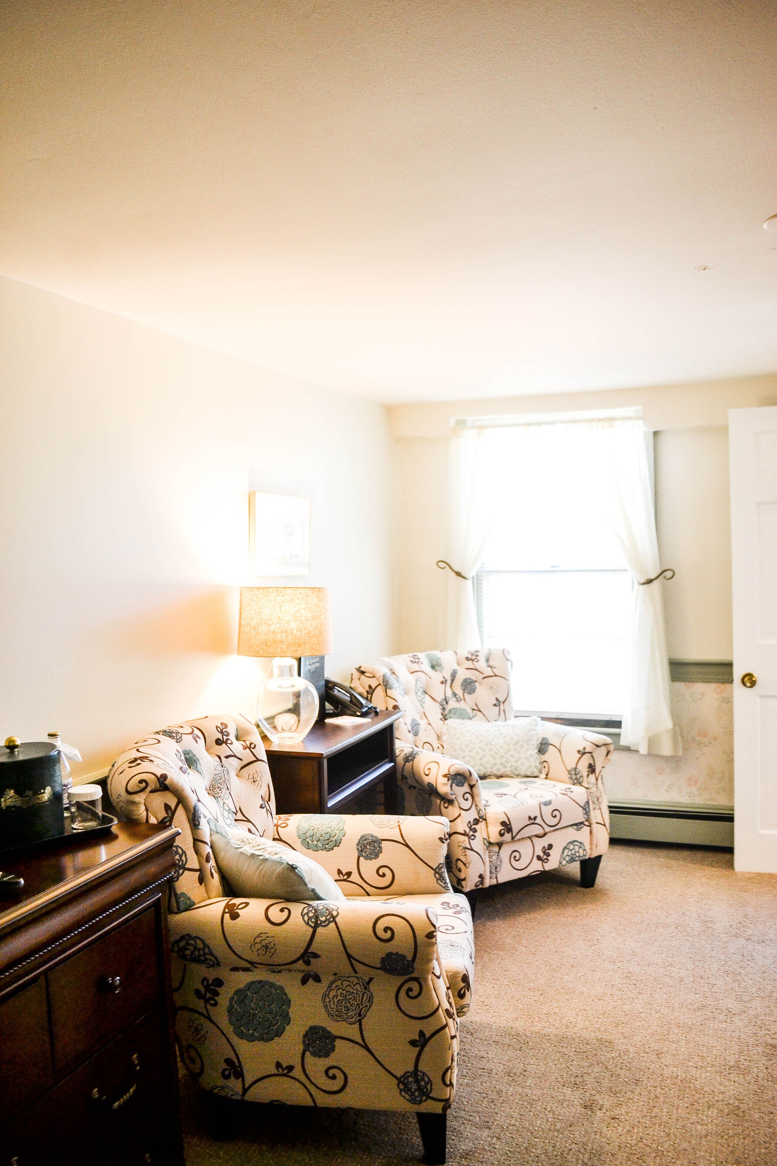 standard room | iron/ironing board, free wifi, bed sheets