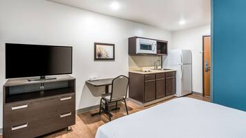 Standard Room, 2 Double Beds, Non Smoking