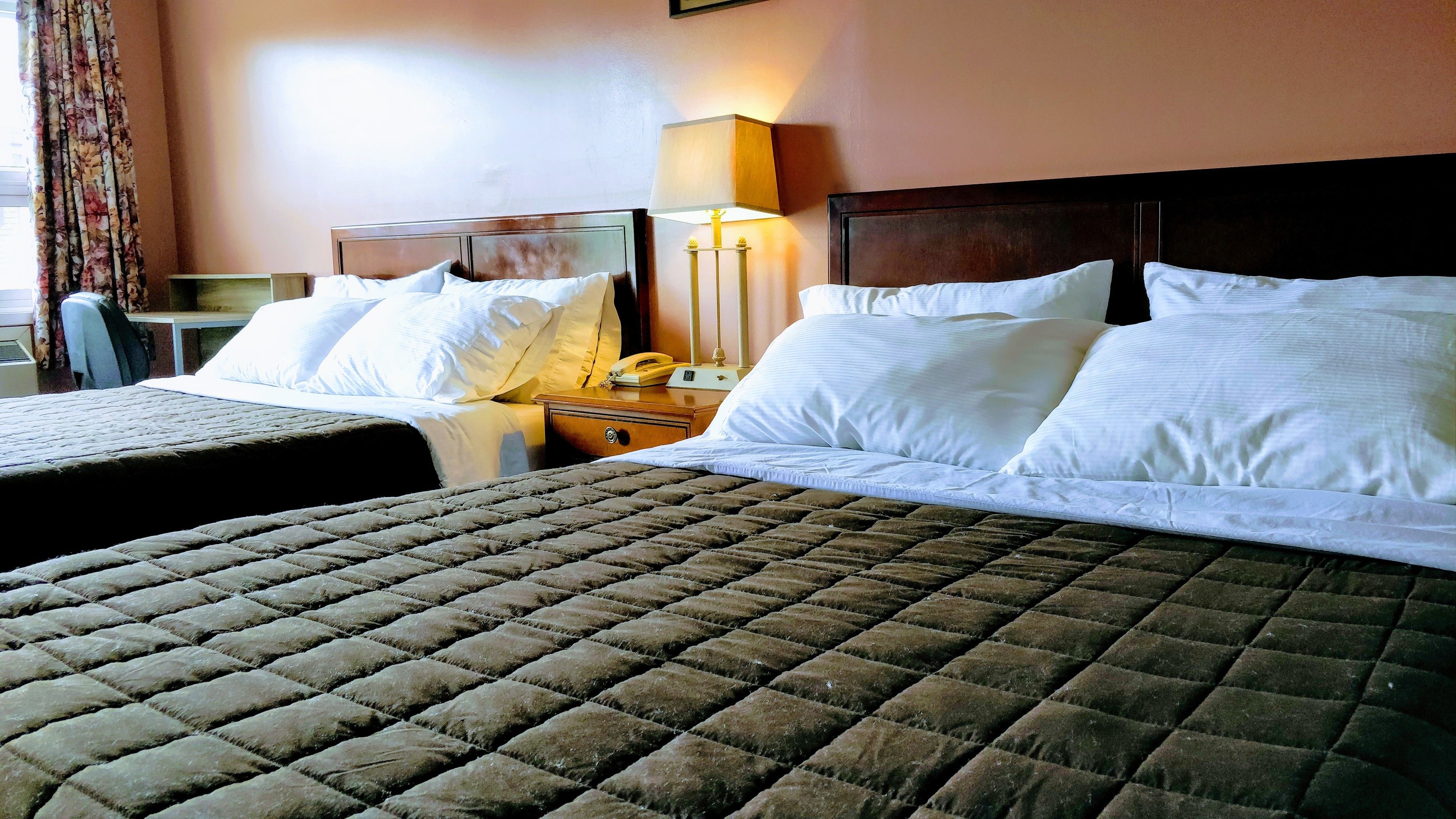 Deluxe Room, 2 Queen Beds, Courtyard View