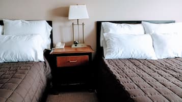 Zimmer, 2 Doppelbetten, Nichtraucher | Ausblick vom Zimmer