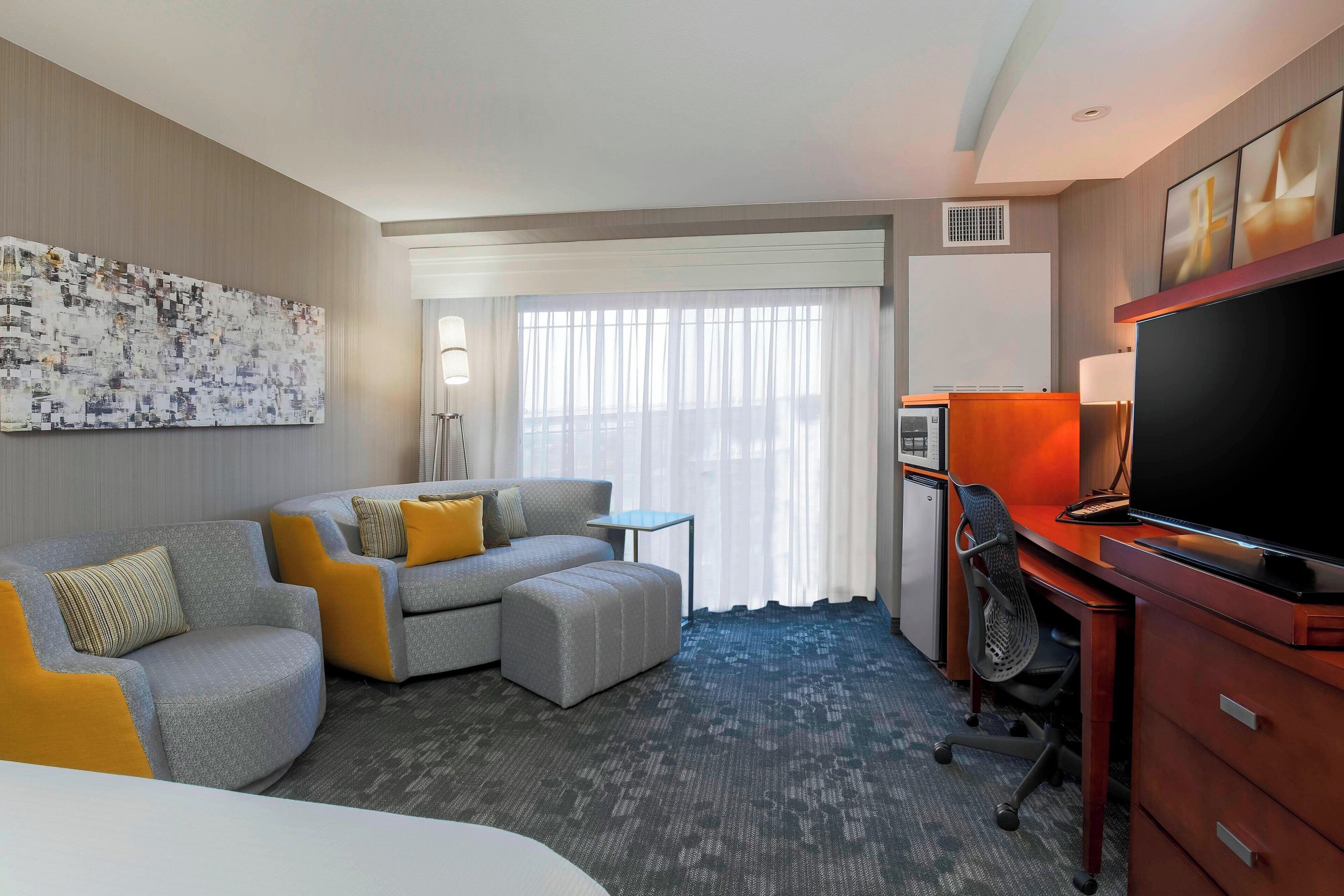 Photo - Courtyard San Diego Airport/Liberty Station