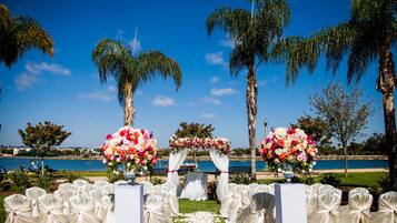 Área de bodas al aire libre