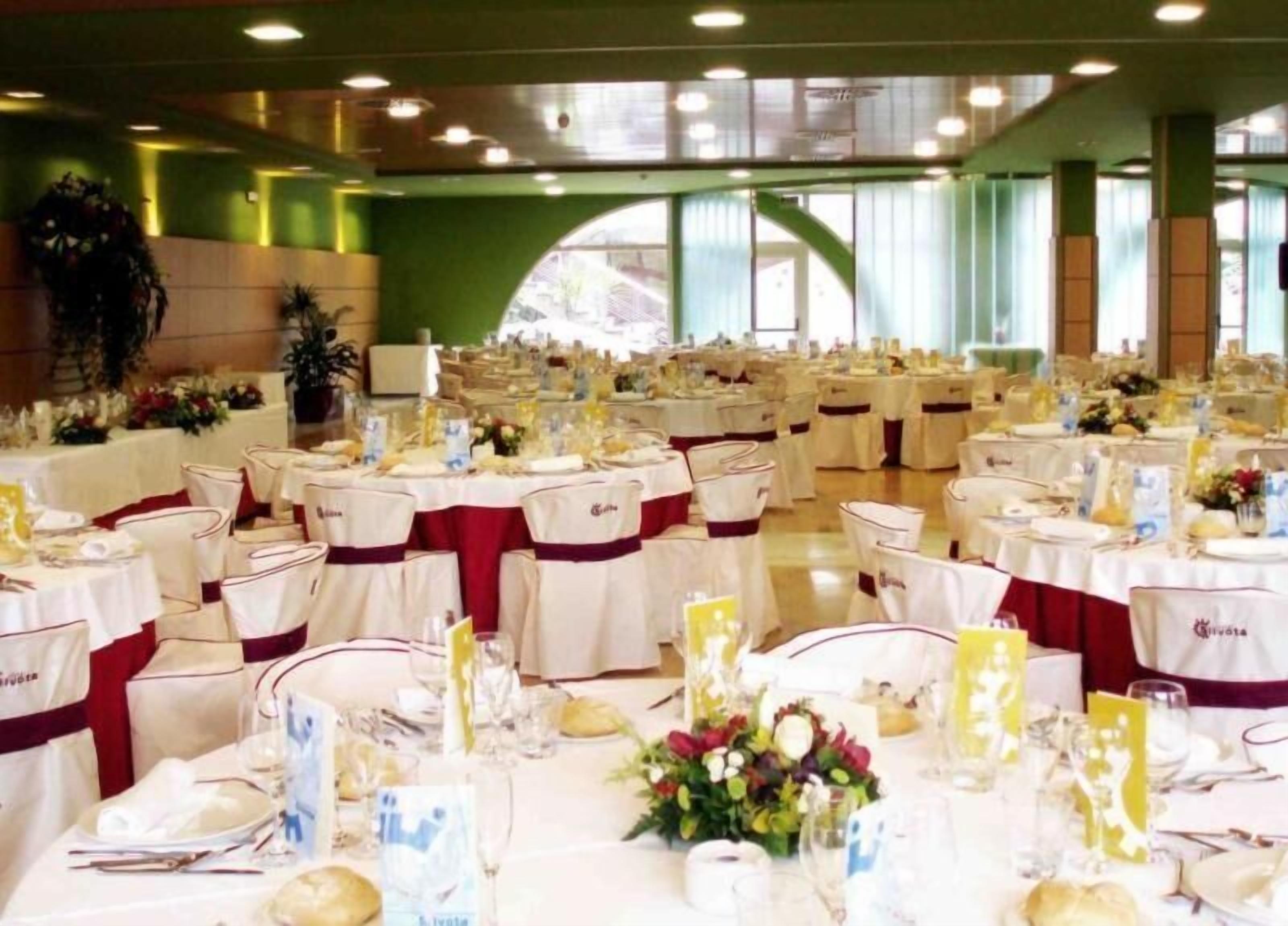 banquet hall