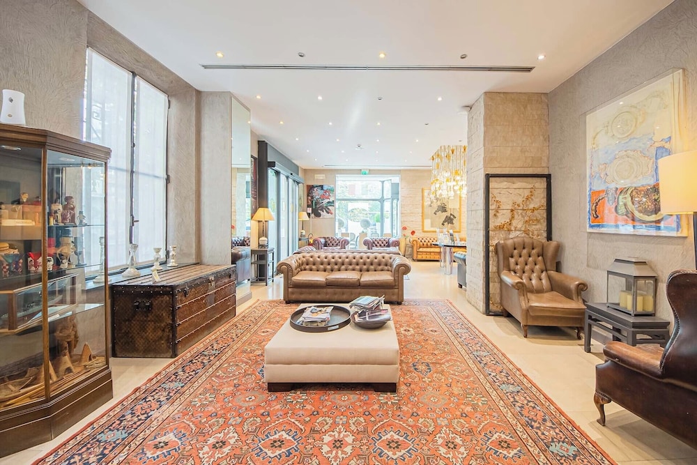 Hotel Century by null