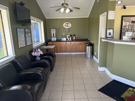 Free daily on-the-go breakfast