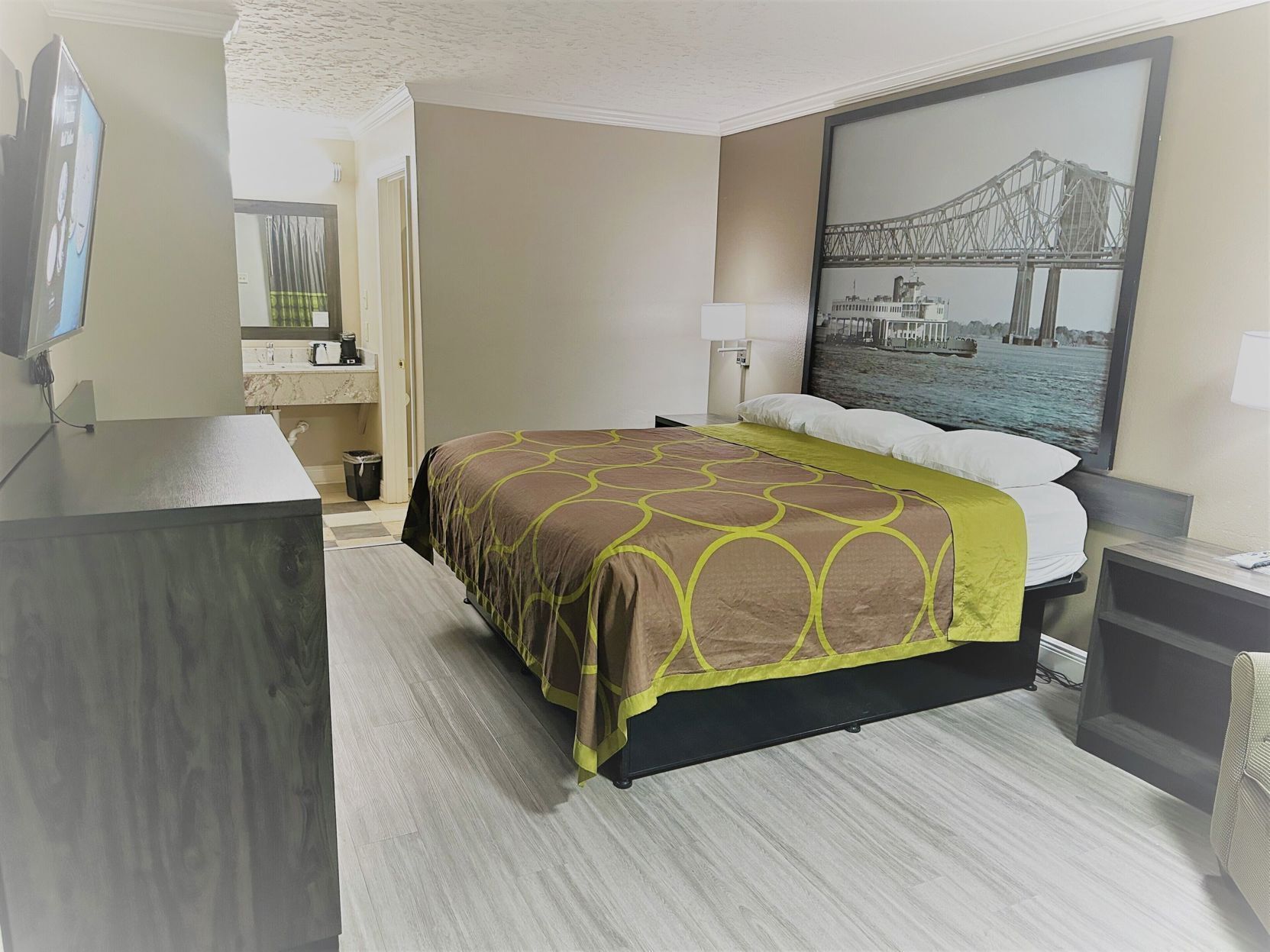 In-room safe, desk, iron/ironing board, free WiFi