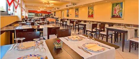 Mittagessen und Abendessen, italienische Küche