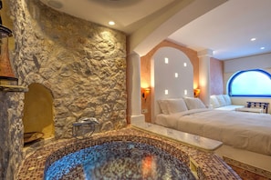 Senior Suite, Spa Bath, Sea View | Premium bedding, down comforters, minibar, in-room safe