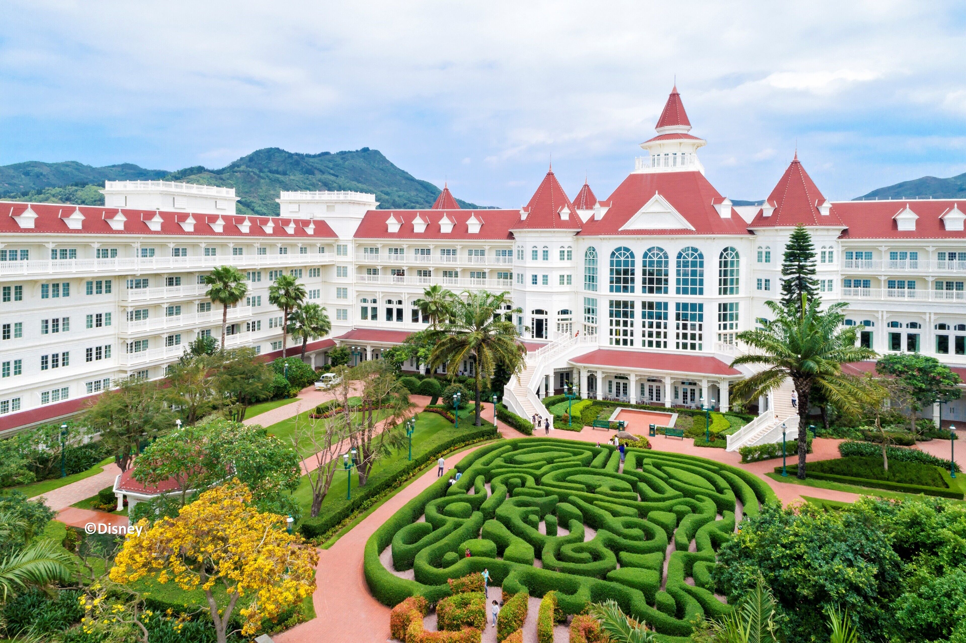 Photo - Hong Kong Disneyland Hotel
